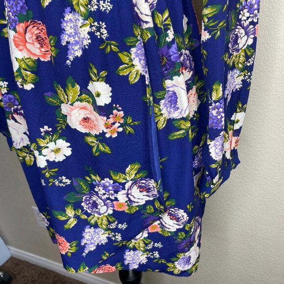 Lulus Blue Floral Long Sleeve Wrap Mini Dress Size M Made in USA - Picture 7 of 13